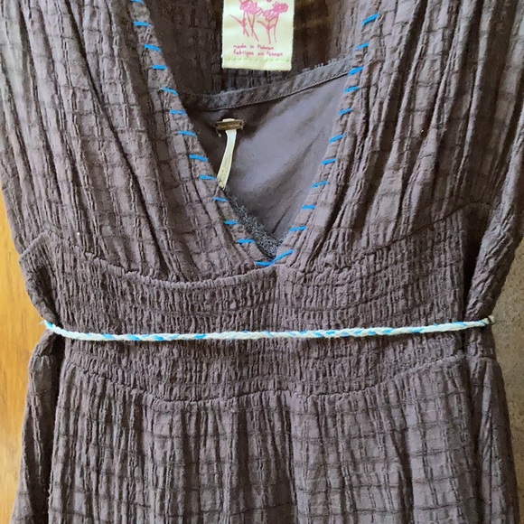 Free people brown summer dress with full separate lining & Narrow Braided belt. - Picture 5 of 15